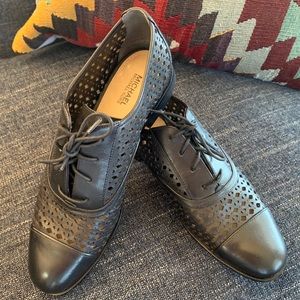 Michael Kors Black Leather Oxfords BRAND NEW
